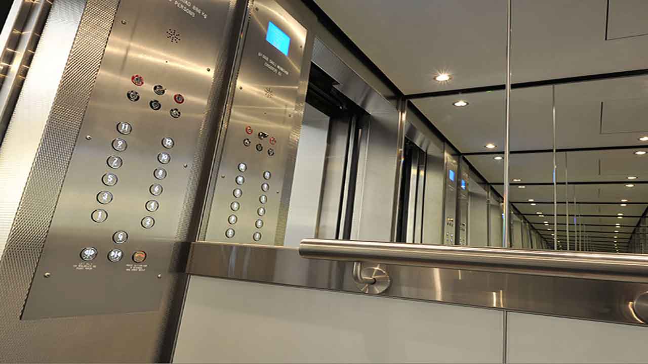 کاربرد آینه در آسانسورها